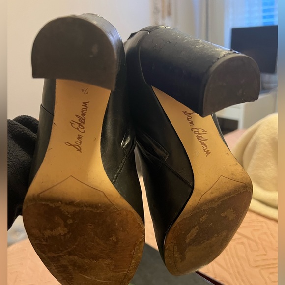 Booties - Picture 4 of 4